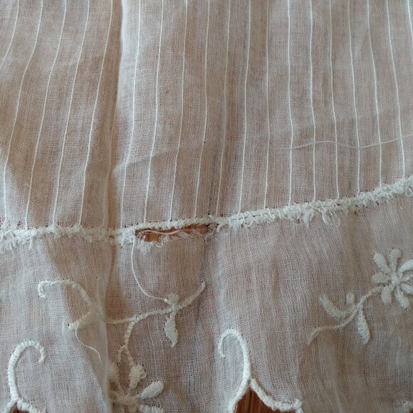 Antique Victorian Apron Vintage Small Sheer White Dainty AS IS Damaged Holes Tea - Picture 8 of 13